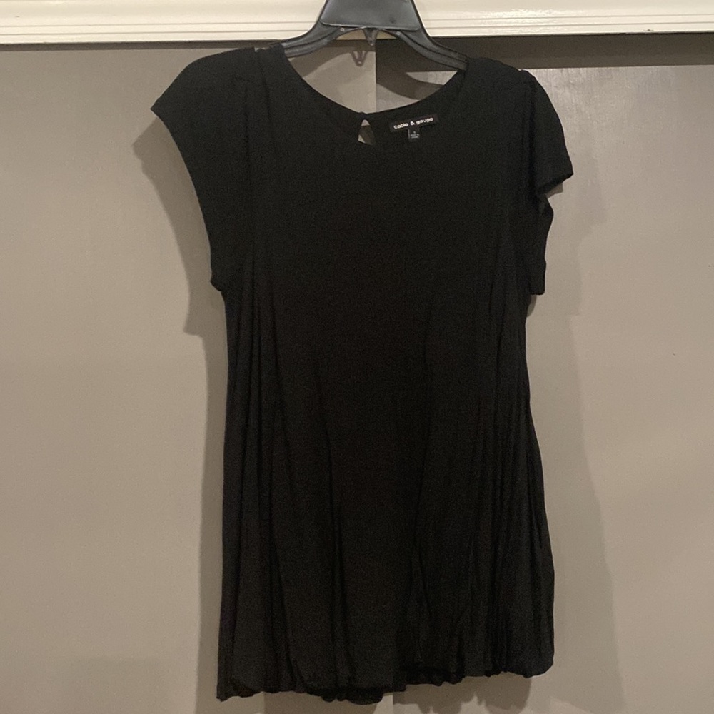 Cable and gauge black sleeveless top size small